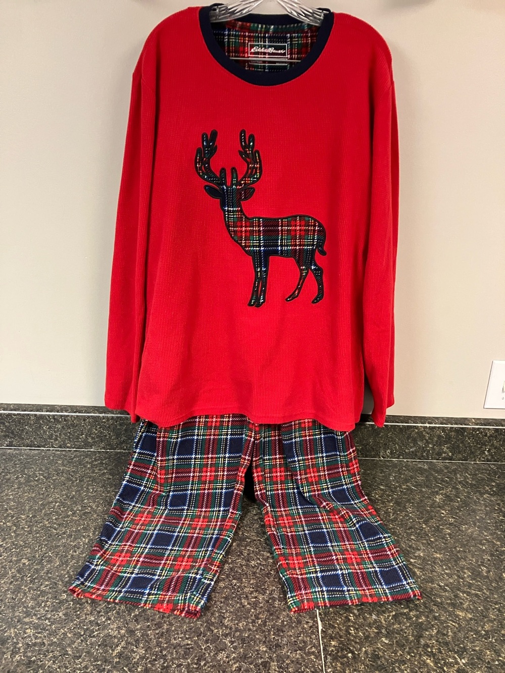 Eddie Bauer pajama set xl men’s or women’s. Tag shows men’s